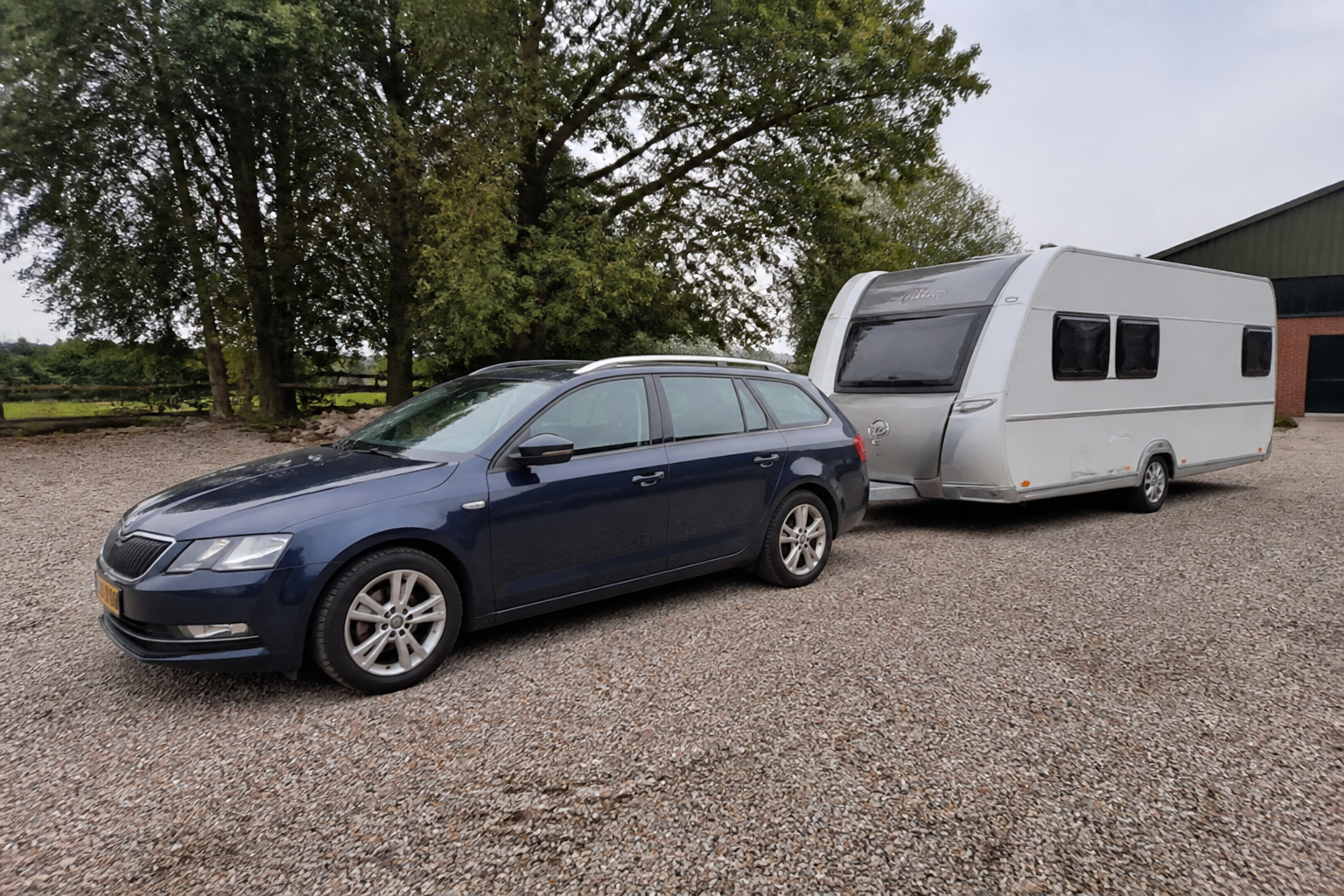 BE-rijbewijs: aanhanger en caravan rijbewijs